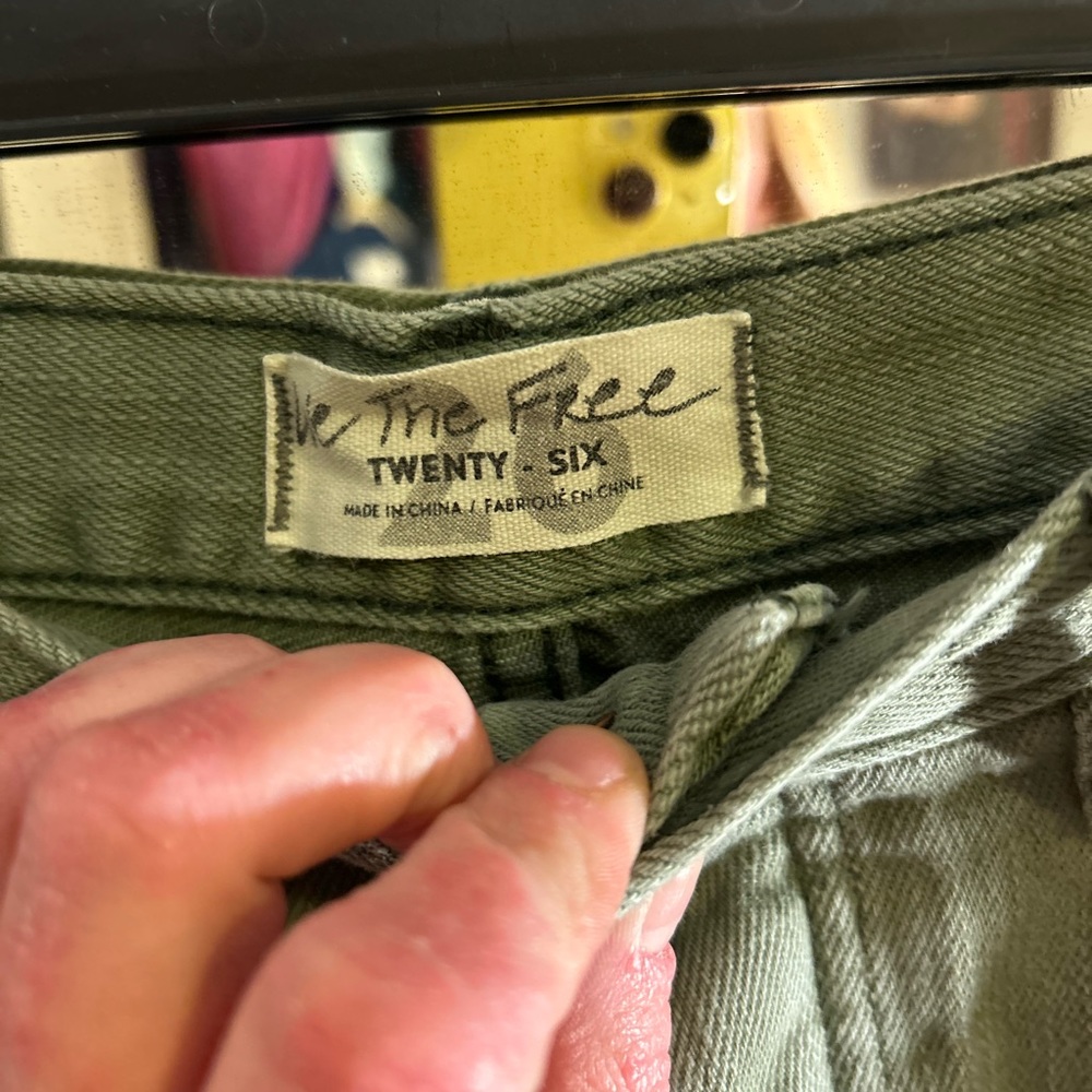 The free shorts Hunter green